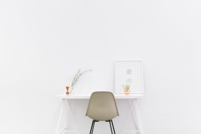 How to Adopt a Minimalist Lifestyle?