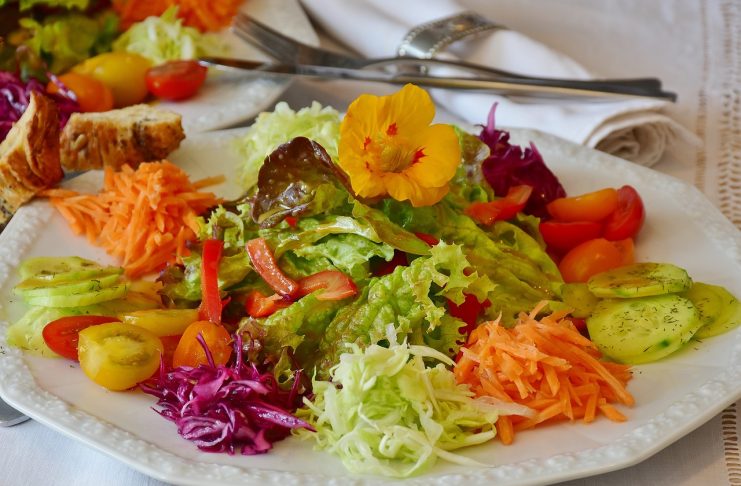 salad-platter